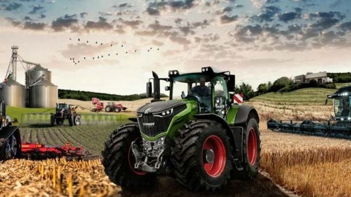 Farming machines of Fadazi Pour, sale of Neshakar combine tractor in Rasht Gilan