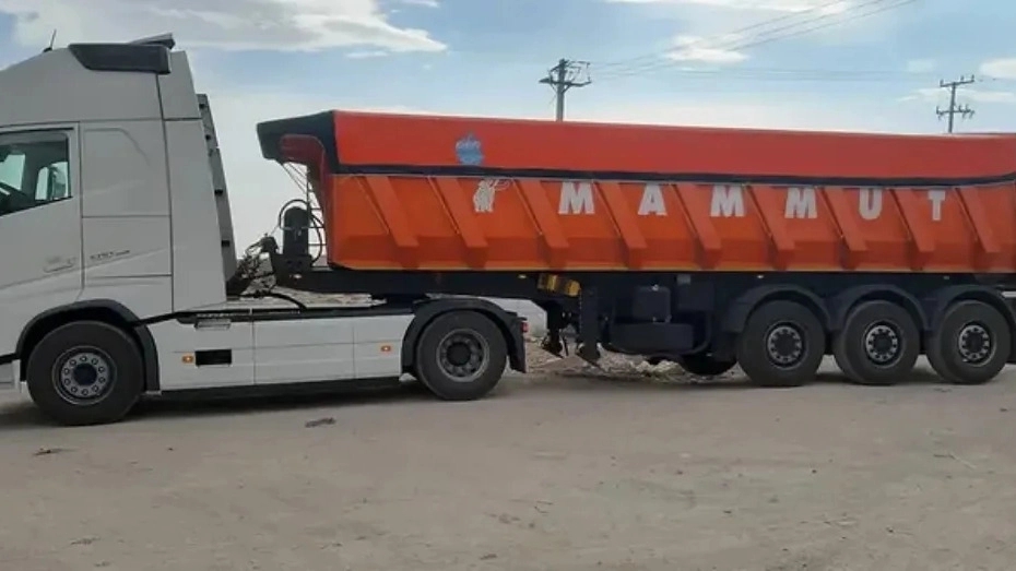 Chadordozi Ali, production of all kinds of tents for heavy dump trucks in Tabas