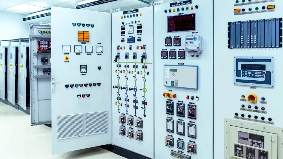 Paya panel workshop, design, manufacture and installation of all kinds of industrial switchboards in Pakdasht, Tehran