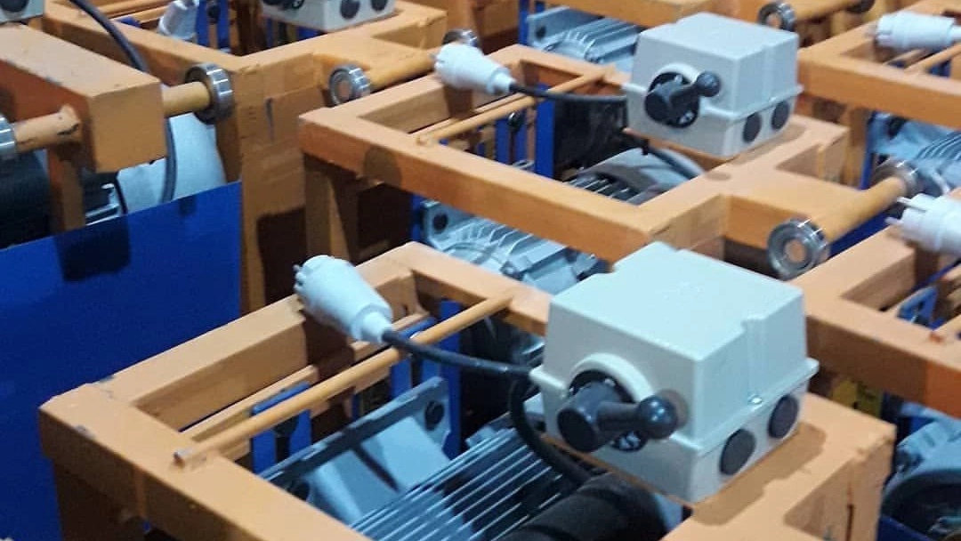 Selling all kinds of Iranian and Chinese elevators with guaranteed quality