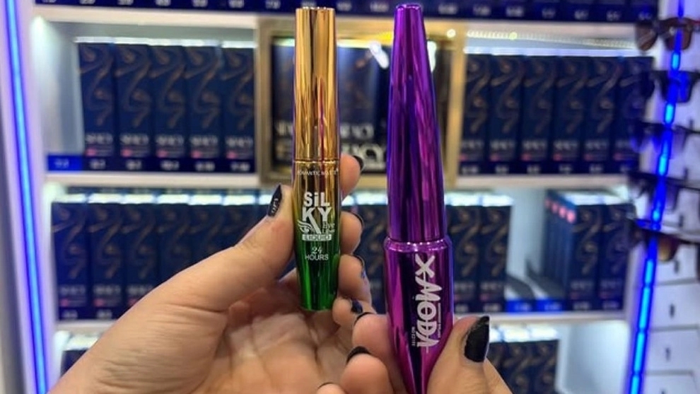 Salen store, selling all kinds of cosmetics in Qazvin