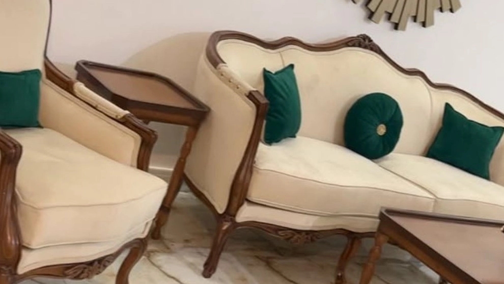Korosh sofa, production and sale of furniture and bedroom service in Tehran