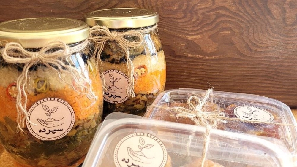 Purslane store, production and sale of all kinds of pickles, salt, jams and homemade pastes in Esfarayen