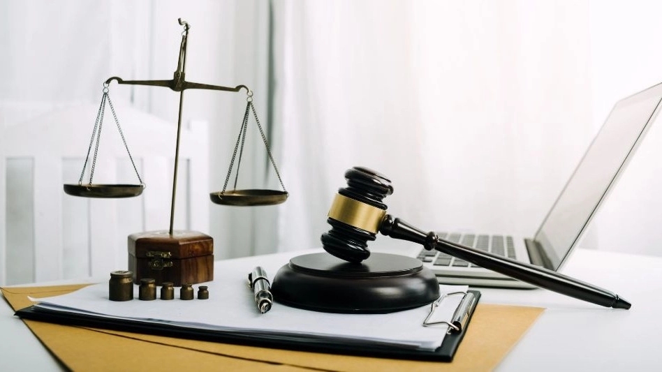 Ms. Faizenzhad's law office, lawyer and legal advice in Shahryar