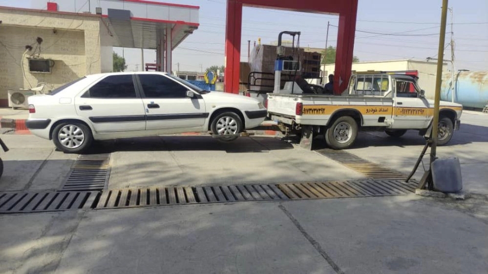 Specialized car carrier for domestic and foreign cars