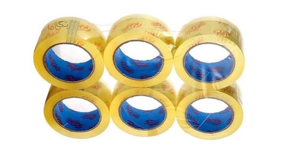 Pack Bama store, selling wide plastic bubble nylon and shock absorbing foam in Tehran