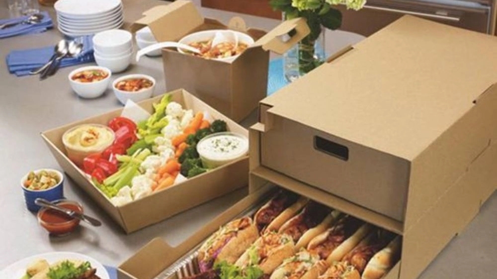 Avan production, production and sales of paper cups, pizza boxes and a restaurant in Shahryar