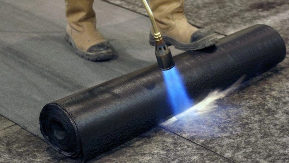 Hirman factory, producing and selling all kinds of isogam and waterproofing in Dilijan