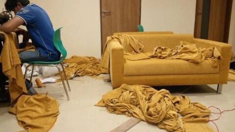 Bidar furniture, repair and upholstery of sofas in Tehran