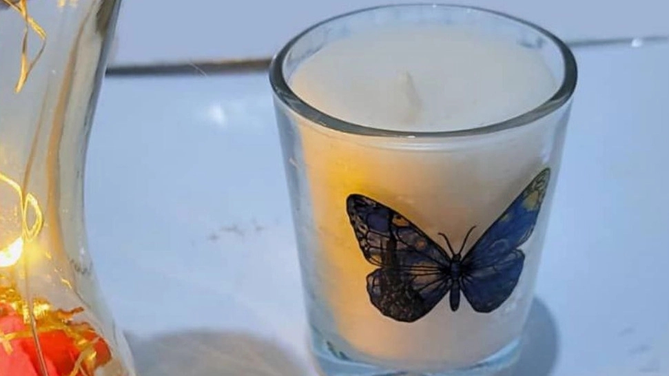 Darya candle store, producing and selling all kinds of fancy candles in Dilam