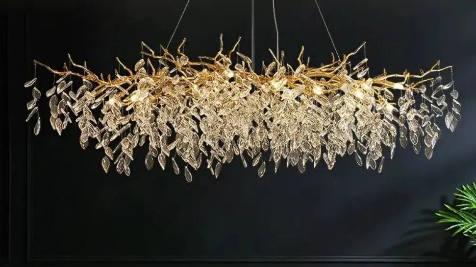 Mr. Luster Gallery, production and sale of chandeliers in Amal