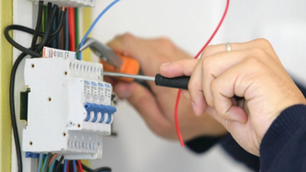 Rosha Kamero, sales and installation of CCTV cameras and burglar alarms in Tehran