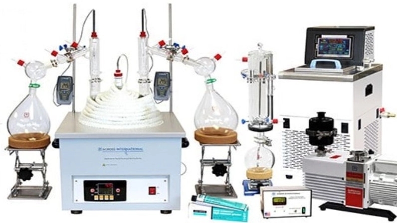 Purchase of laboratory equipment from Gilan's chemical equipment test technicians