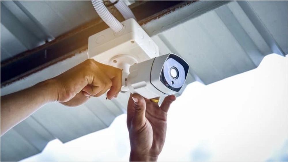 Nirozazan store, sales and installation of CCTV and solar panels in Rasht