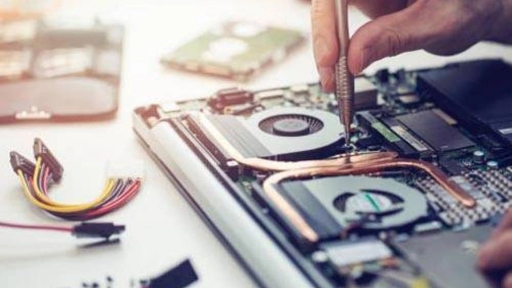 Khadim computer and mobile services, hardware and software repair in Rasht