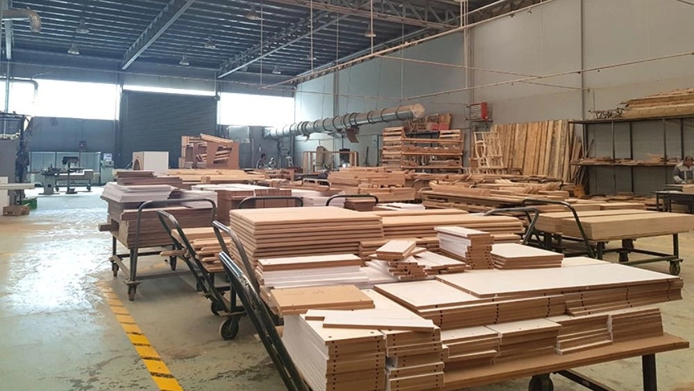 Pars Areh Rasht, production and sales of woodworking machines and woodworking machinery in Gilan
