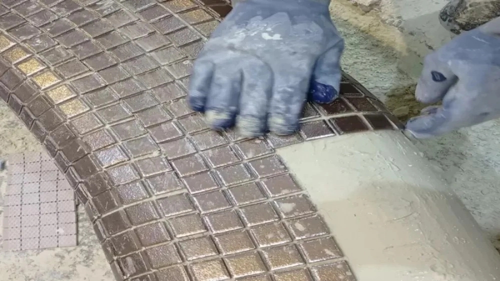 Praised tiling, implementation and installation of jacuzzi pool and sauna tiles in Mashhad