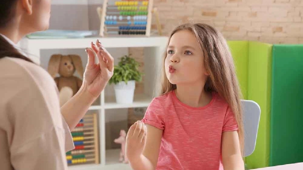 Khavaran speech therapy clinic, treatment of stuttering and swallowing disorders in Tehran