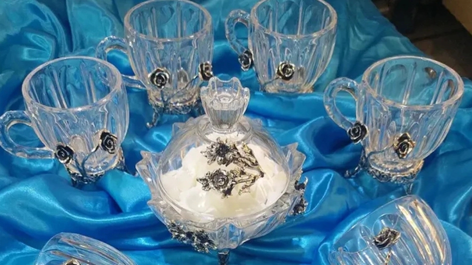 Royal Crystal, production and sale of silver design brass dishes in Tehran