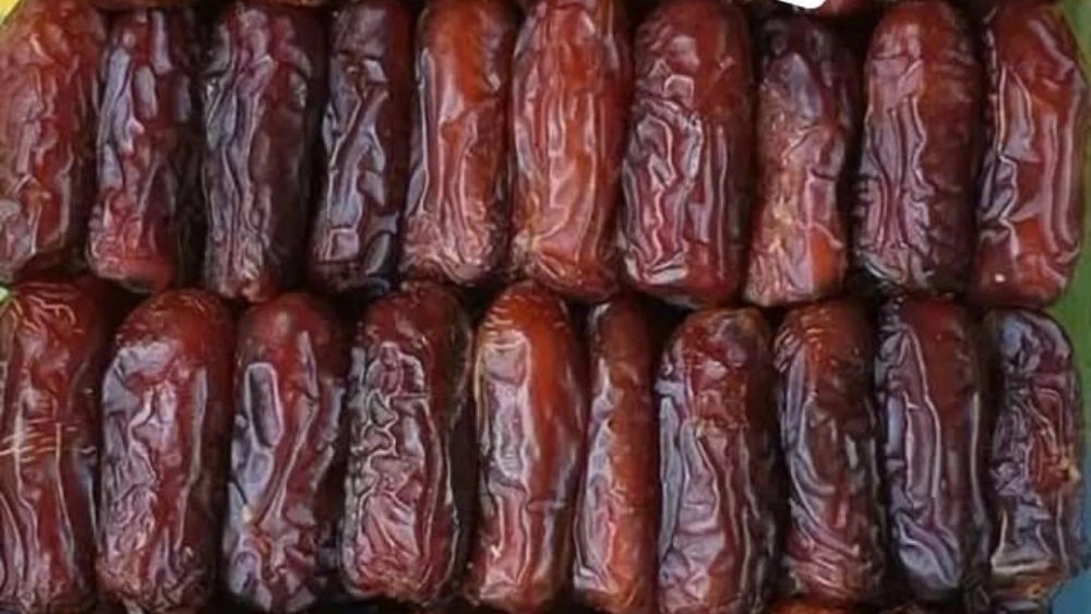 Darskar dates trading, supply and sale of Pyaram and specialty dates in Haji Abad, Hormozgan