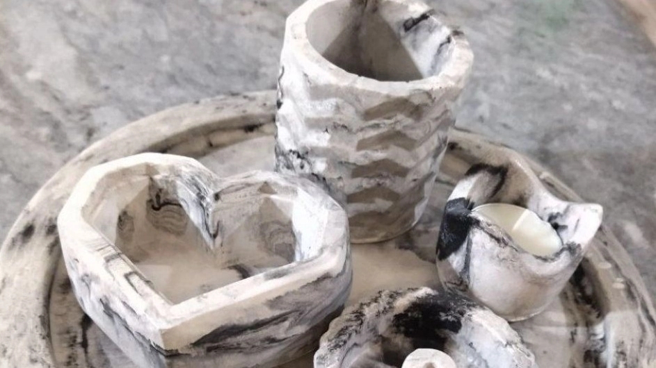 Metis Stone store, manufacturing and selling stone accessories in Maragheh