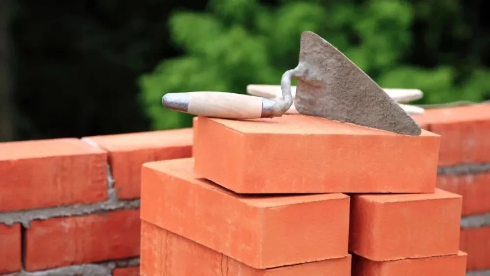 Pressed bricks and 3-flower bricks with excellent quality for construction