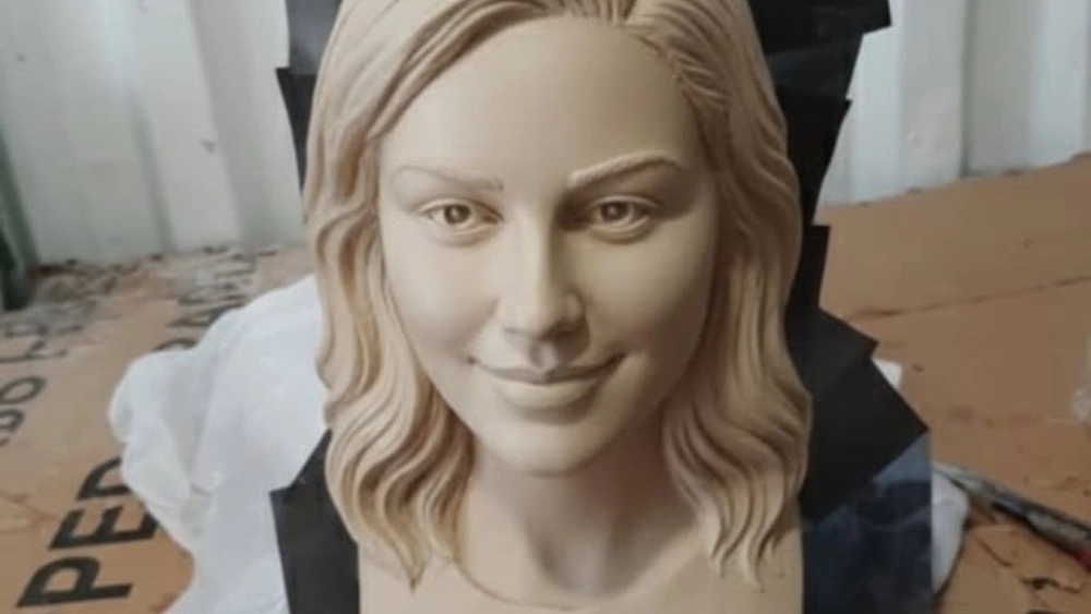Nakoi sculpture, design and construction of fiberglass sculpture and urban element in Shiraz