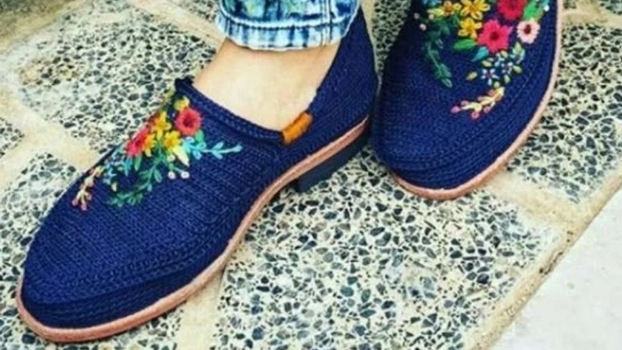 Atosa Fabric Art Group, production and sale of shoes and bags in Shiraz