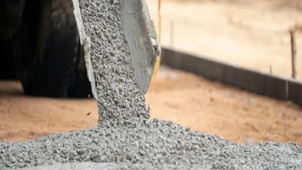 Araz Beton Hirad ready concrete with 12 track mixer in Tabriz