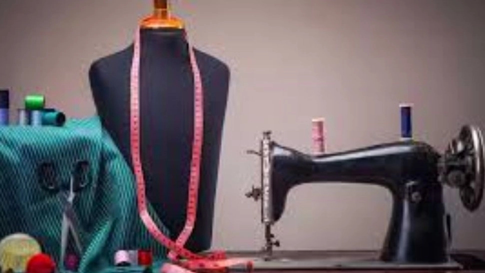 Lotfi tailoring, sewing all kinds of local clothes in Amalesh