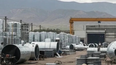 Ardabil Tanker Construction manufactures galvanized ground tankers