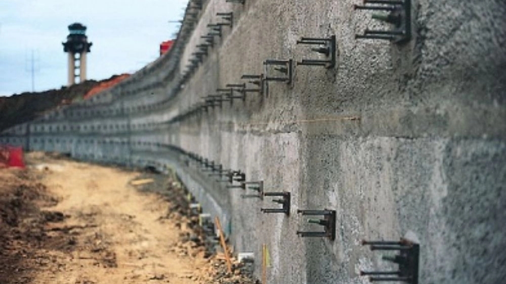 Beton Gostar Sepehri, implementation of shotcrete guard structure and anchorage in Tehran