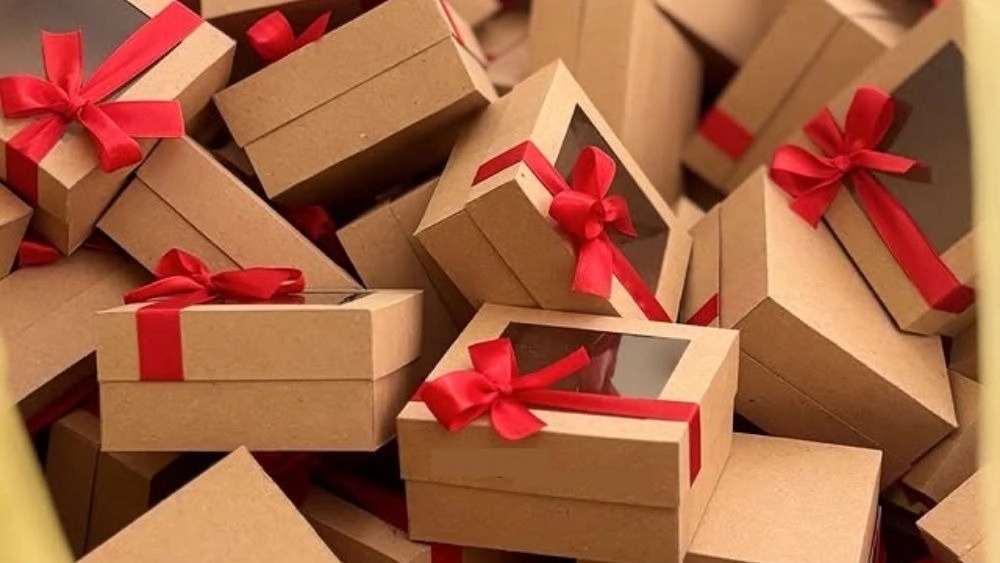 Dreambox store, selling gift boxes and gift packs in Karaj