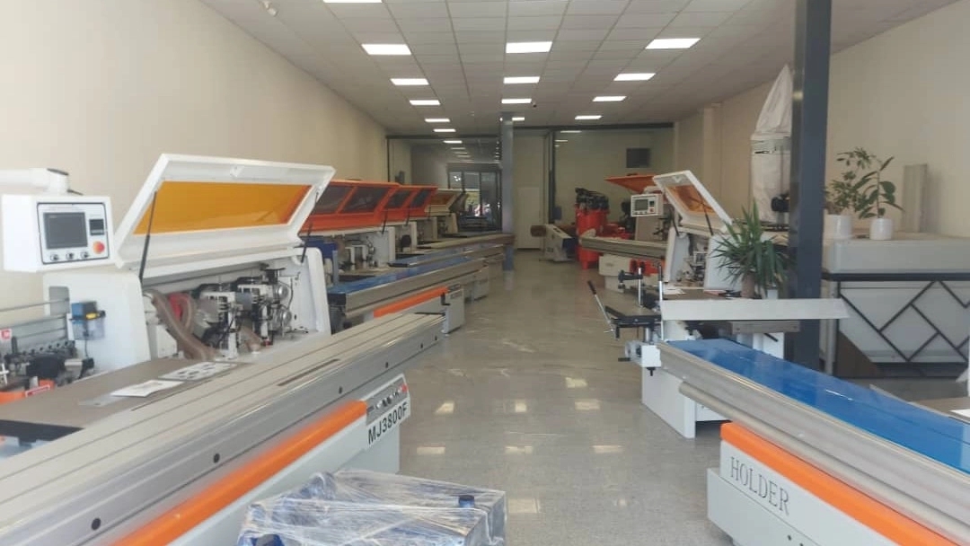 Specialized exhibition of wood and carpentry machinery, Persian Machine