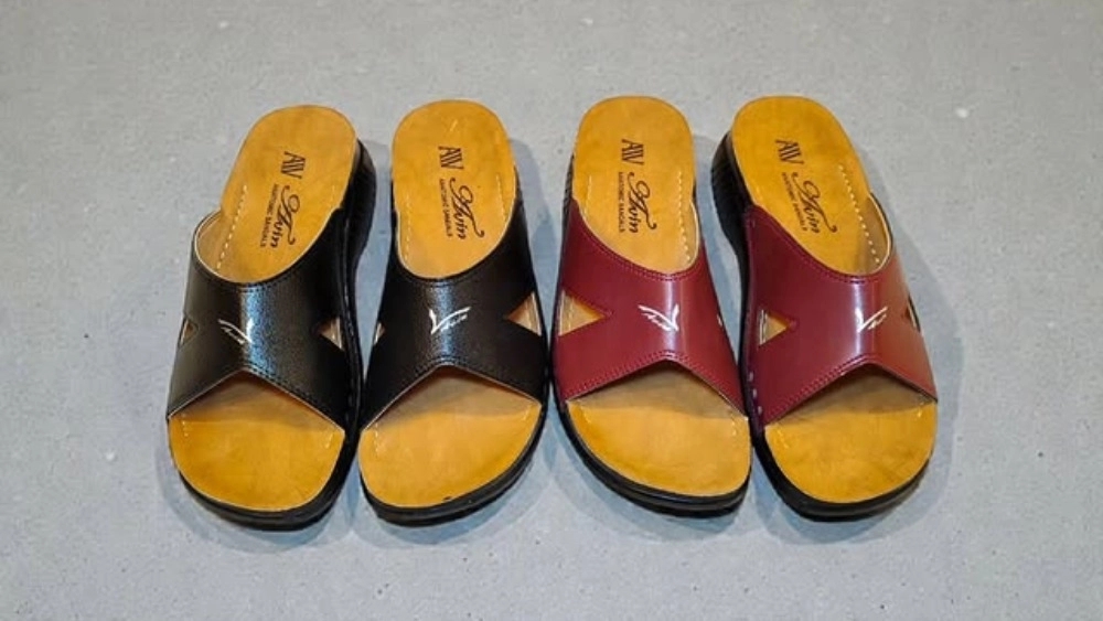 Namjo store, selling medical shoes in Rasht
