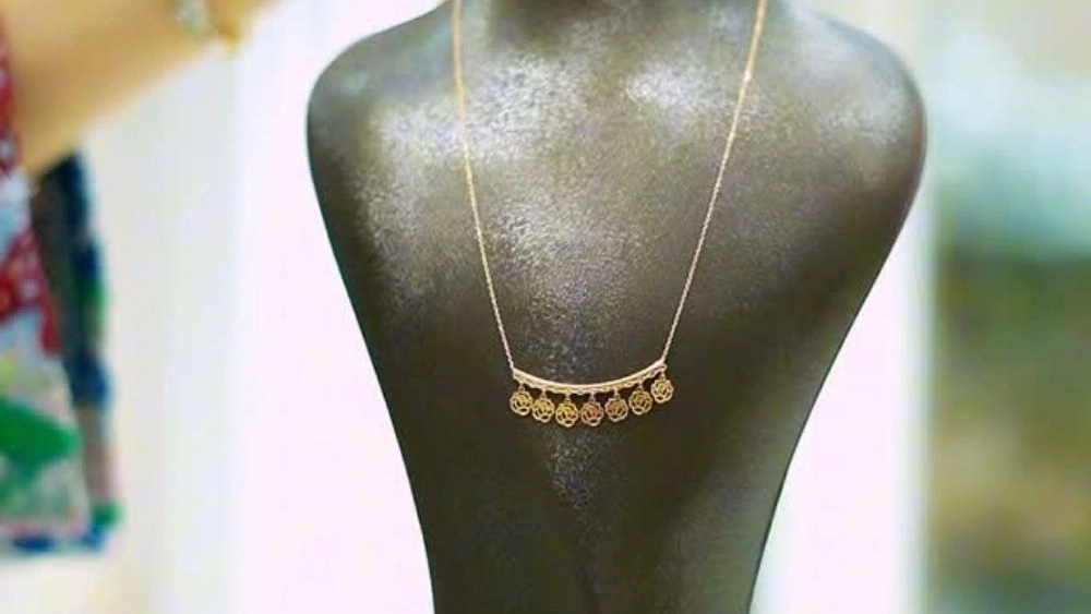 Melody Gold Gallery, selling all kinds of gold in Nazarabad, Alborz