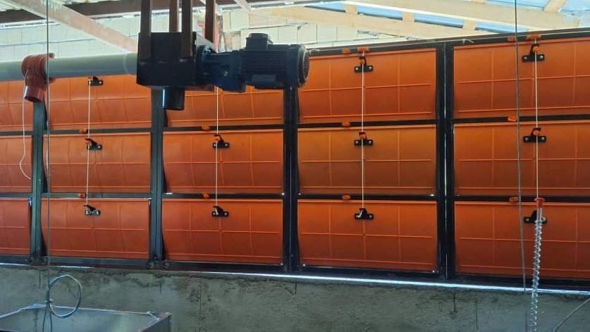Sale of automatic poultry entry shutters for the poultry hall in Tabriz