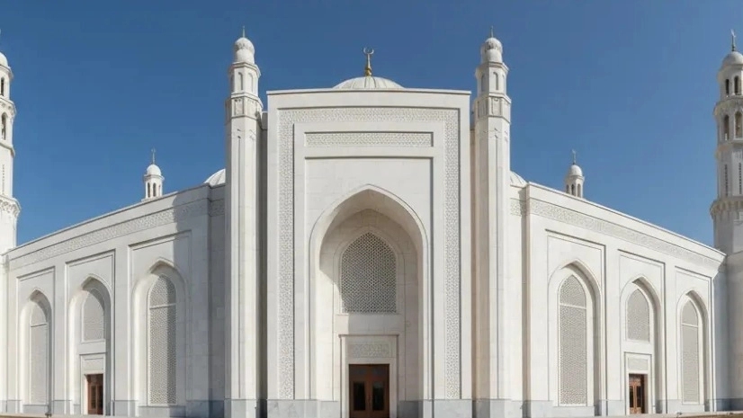 The facade of the mosque with white cement with the professional performance of Royazazan