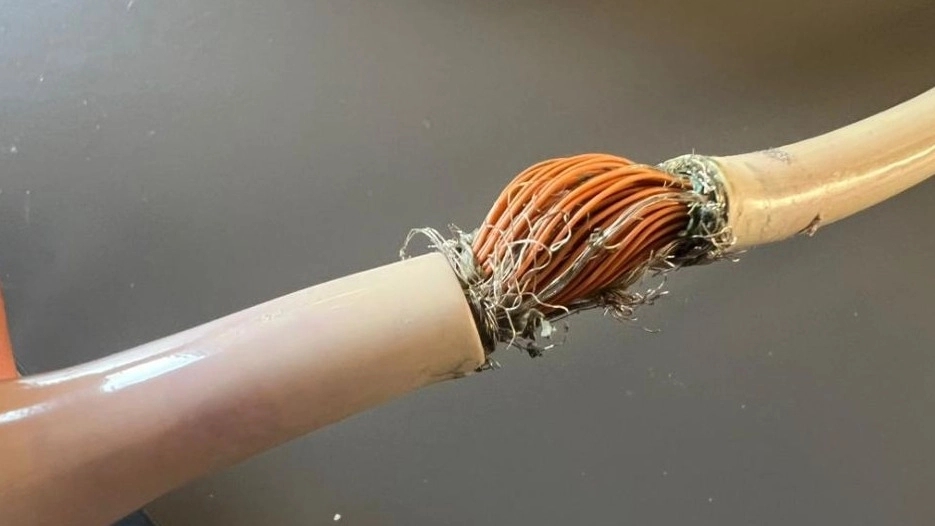 Ultrasound probe troubleshooting and repair