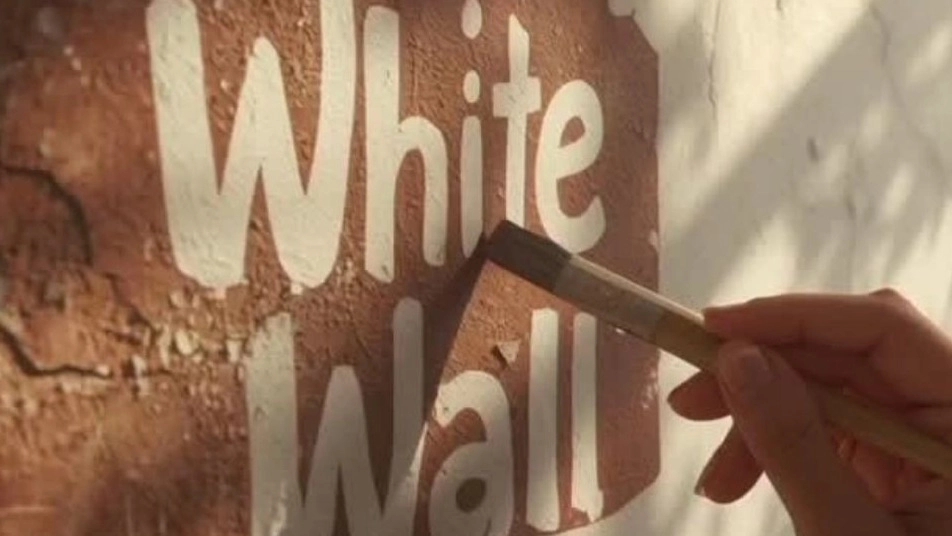 White wall interior decoration, renovation and building design in Tehran
