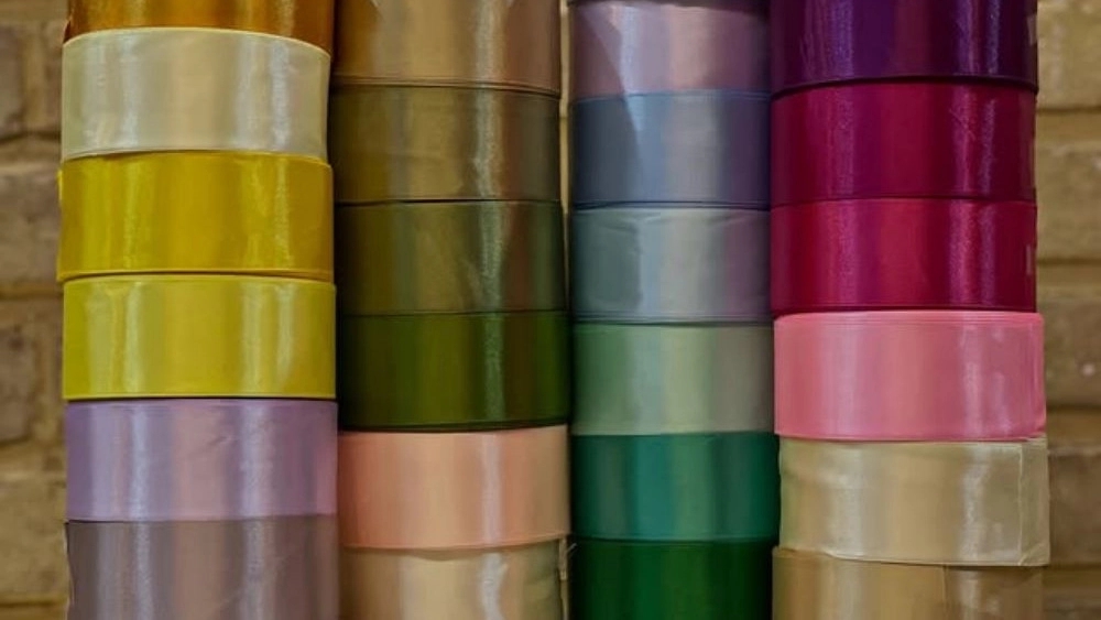 Kharazi Lotfi, selling all kinds of sewing accessories in Qazvin