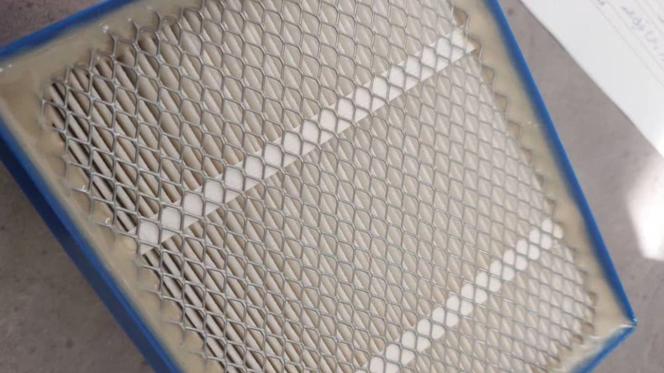 Media HEPA vacuum cleaner filter