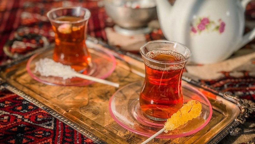 Buying and exporting authentic Iranian tea directly from the north