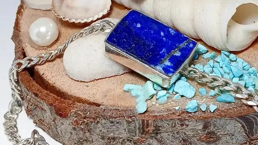 Sadeghi Silver Gallery, selling silver and turquoise in Neishabur