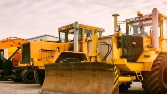 Sangin Karan Naqsh Jahan, repairs of road construction and mining machinery in Isfahan