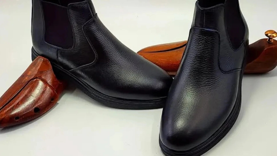 Oxygen store, selling all kinds of men's leather shoes in Pakdasht