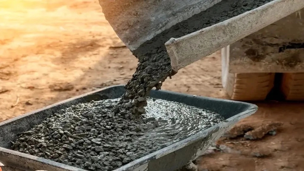 Moradi brothers building materials store, sale of cement mosaic and blocks in Bomhen