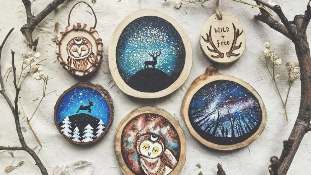 Shokravi art gallery, painting on wood in Tehran