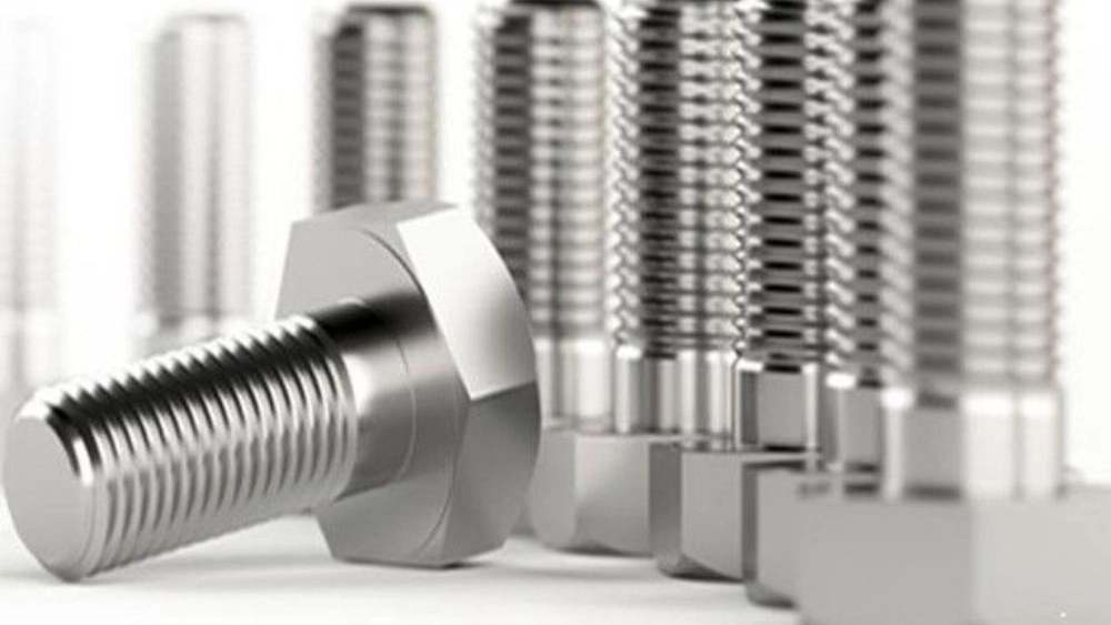 Steel and industrial bolts and nuts in Shadabad shopping center at a reasonable price