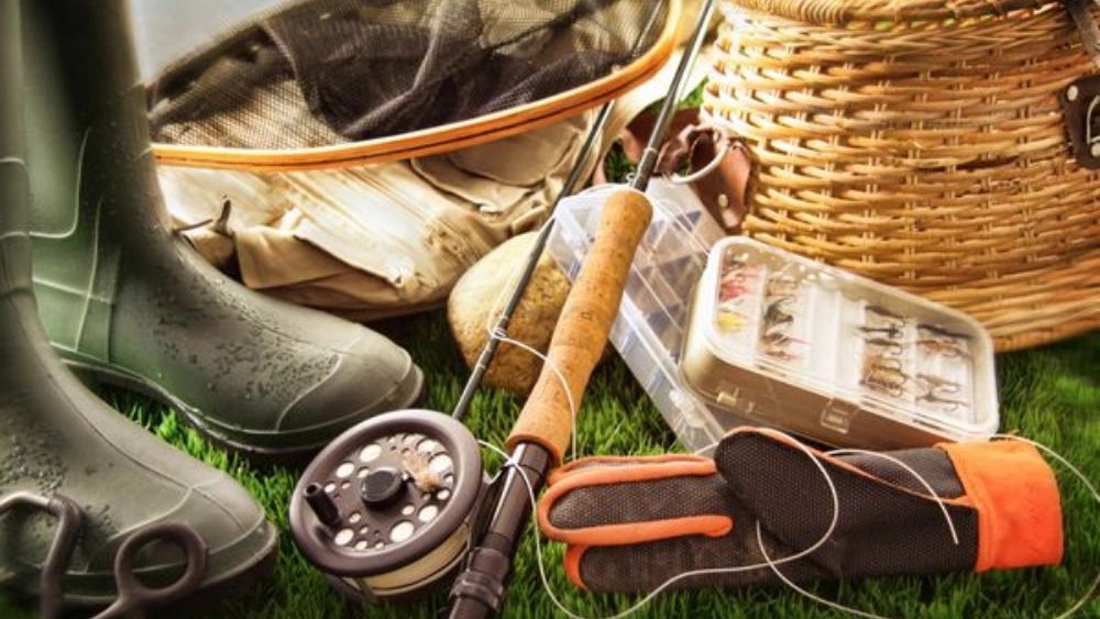 Hamon Langar store, selling all kinds of fishing equipment and tours in Zabul
